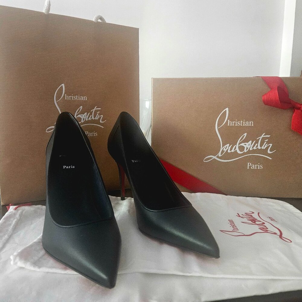 NIB Louboutin Sporty Kate -- Marine Size 39.5